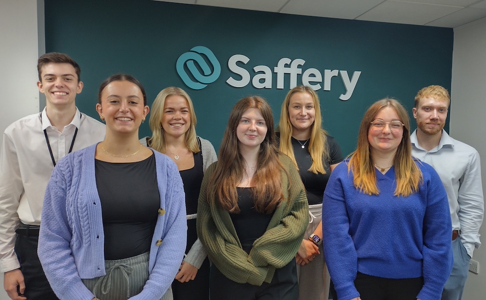 Eight new recruits join Saffery Apprenticeship Scheme for Accountants